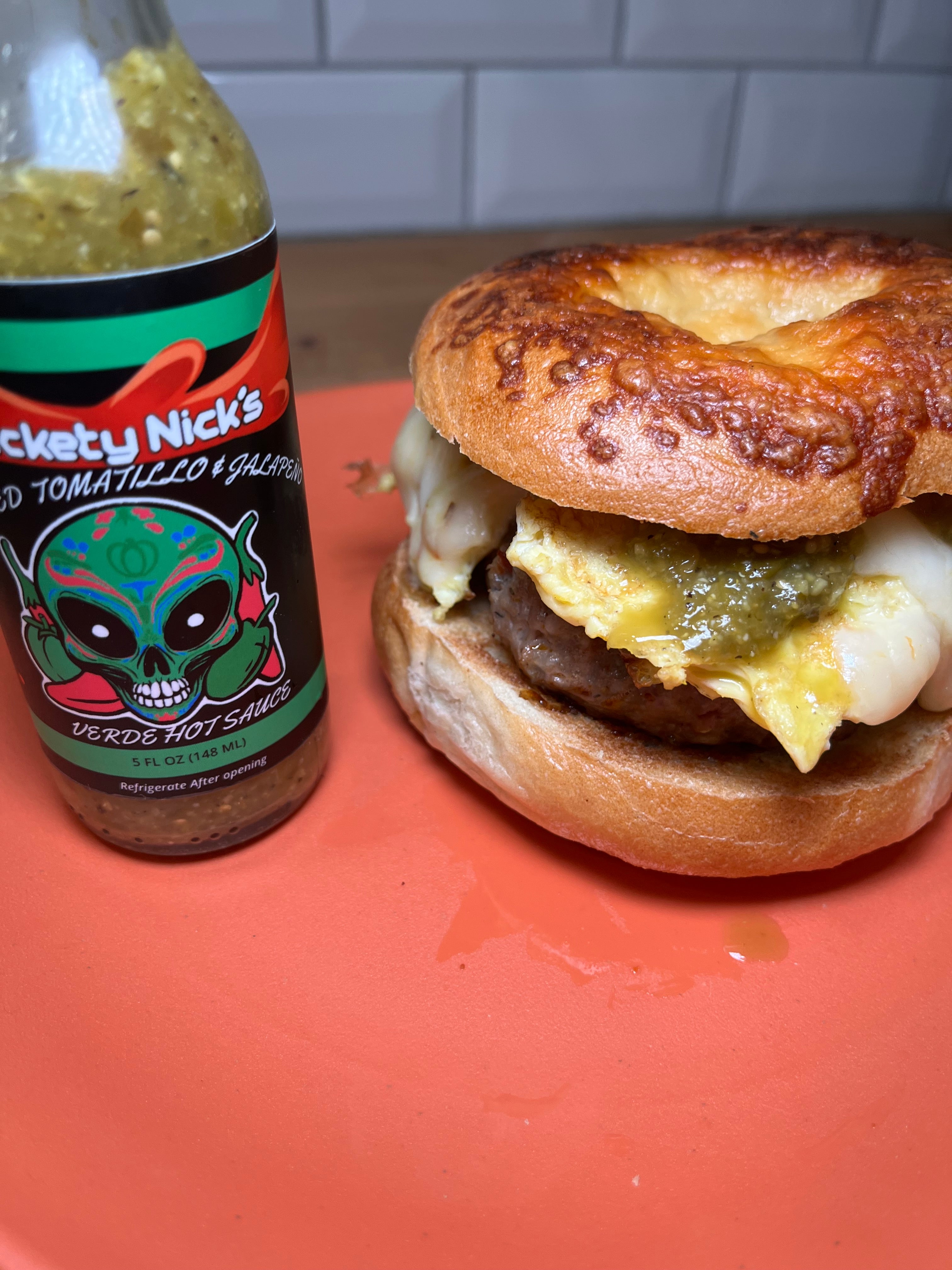 Roasted Tomatillo & Jalapeño Verde Hot Sauce